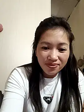 Snapshot of -Paige- chatting on February 2026 06:16:01 PM -Paige- online show from February 2026 06:16:01 PM