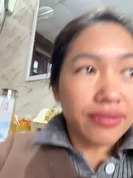 Snapshot of -Paige- chatting on March 2026 02:06:02 AM -Paige- online show from March 2026 02:06:02 AM