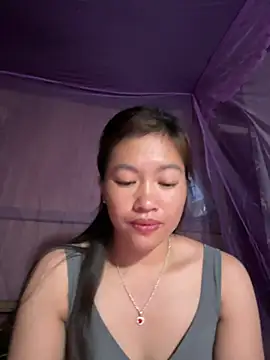 Snapshot of -Paige- chatting on March 2026 03:00:01 AM -Paige- online show from March 2026 03:00:01 AM