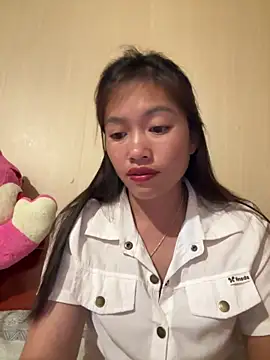 Snapshot of -Paige- chatting on March 2026 09:37:02 AM -Paige- online show from March 2026 09:37:02 AM