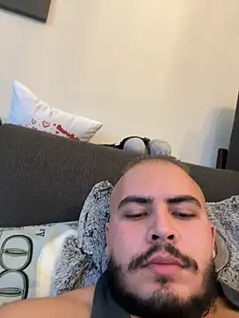 Snapshot of ThickVeincock chatting on October 2025 07:42:02 AM ThickVeincock online show from October 2025 07:42:02 AM
