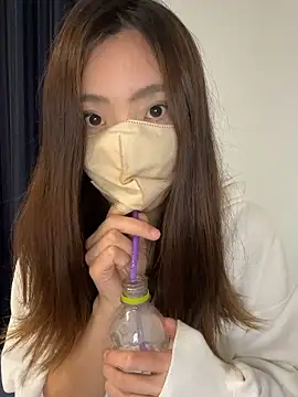 Saya love online show from November 2025 12:53:02 AM