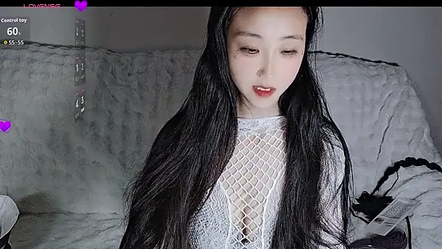 hyp0crite online show from February 2026 03:21:02 PM