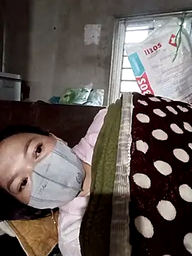 Snapshot of nat-tri chatting on November 2025 11:26:01 PM nat-tri online show from November 2025 11:26:01 PM