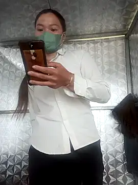 Snapshot of nat-tri chatting on December 2025 02:27:01 AM nat-tri online show from December 2025 02:27:01 AM