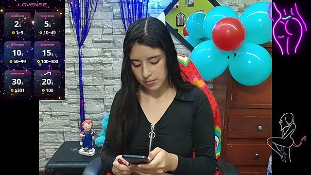 Snapshot of playboybunny-- chatting on November 2025 04:42:01 PM playboybunny-- online show from November 2025 04:42:01 PM