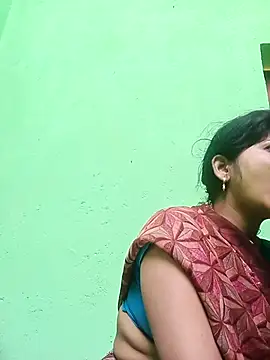 Karishma cute online show from October 2025 04:31:01 AM