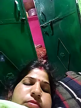 Karishma cute online show from February 2026 01:04:02 AM