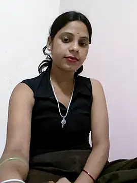 Snapshot of Nitya_hot chatting on April 2026 04:40:01 PM Nitya hot online show from April 2026 04:40:01 PM