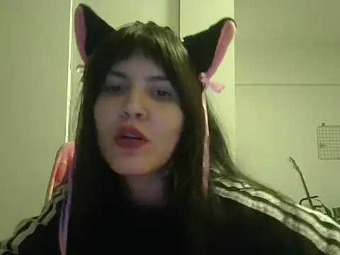 miapink33 online show from October 2025 11:49:01 PM