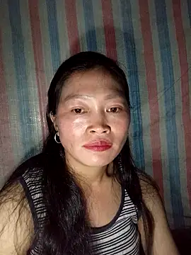 siusiu-00 online show from October 2025 01:23:01 PM