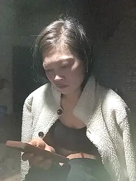 siusiu-00 online show from October 2025 08:55:02 PM