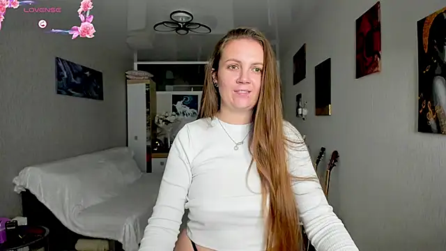 Snapshot of Amy__Leee_ chatting on October 2025 04:24:02 PM Amy Leee online show from October 2025 04:24:02 PM