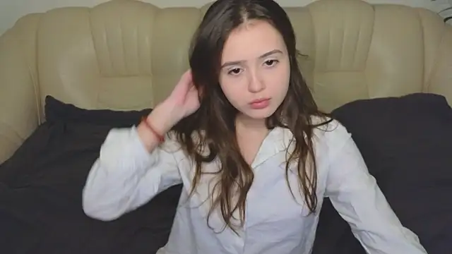 Snapshot of ViolaHight chatting on October 2025 06:23:01 PM ViolaHight online show from October 2025 06:23:01 PM