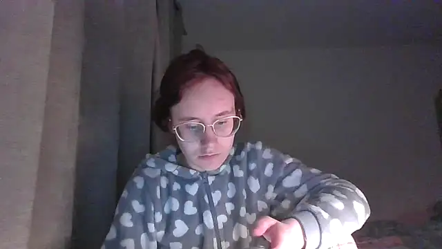 LuckySLove online show from March 2026 06:26:02 PM