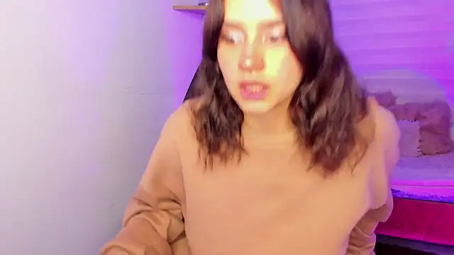 Snapshot of Emily_Lindey chatting on October 2025 03:29:01 AM Emily Lindey online show from October 2025 03:29:01 AM