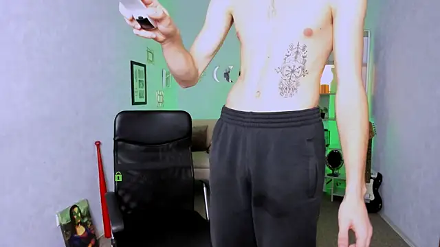 astren villo online show from November 2025 10:15:01 AM