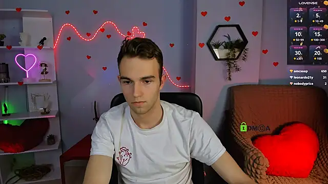 Snapshot of astren_villo chatting on March 2026 12:44:01 PM astren villo online show from March 2026 12:44:01 PM