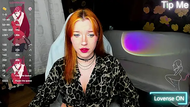 MeganNewCat online show from June 2026 07:19:01 PM