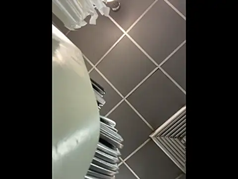 Snapshot of queenkelly1234 chatting on December 2025 03:11:01 AM queenkelly1234 online show from December 2025 03:11:01 AM