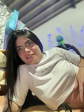 PamelaJonsom  online show from February 2026 11:22:01 PM