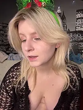 Snapshot of BonnyeBoom chatting on November 2025 03:35:01 PM BonnyeBoom online show from November 2025 03:35:01 PM