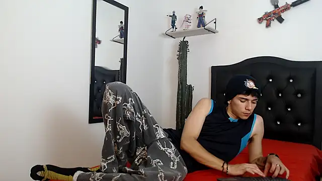 AmethystShadow17 online show from May 2026 09:23:01 PM