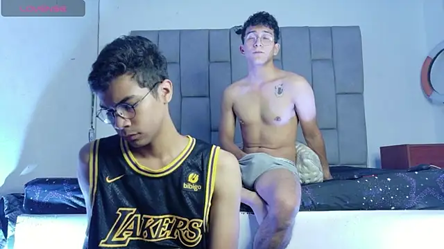 Desire4Duo online show from May 2026 10:47:01 AM