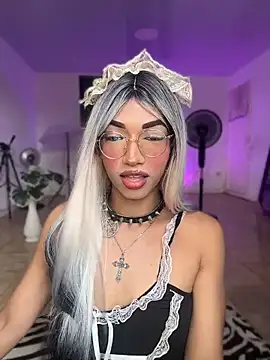 Cute Aleja online show from April 2026 09:08:01 PM