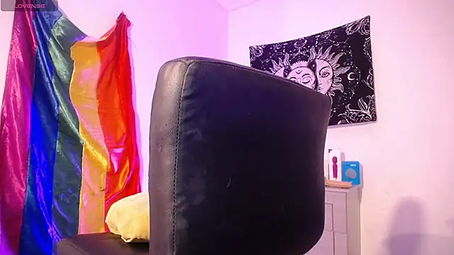 Cute Aleja online show from May 2026 11:22:02 PM