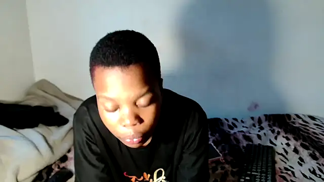 SexyLatoya05 online show from December 2025 03:27:02 PM