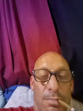 whateveruwanthowever online show from November 2025 01:22:01 AM