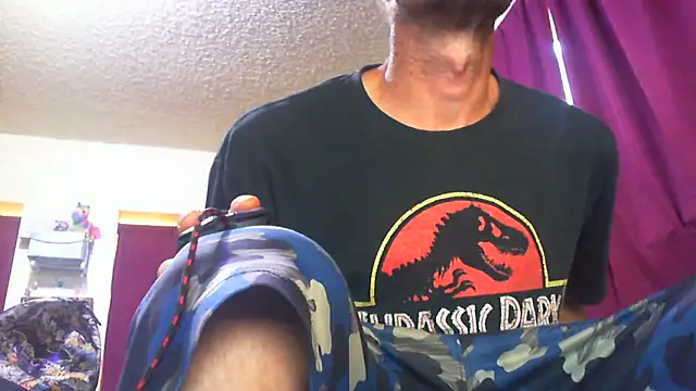 whateveruwanthowever online show from December 2025 10:47:02 PM