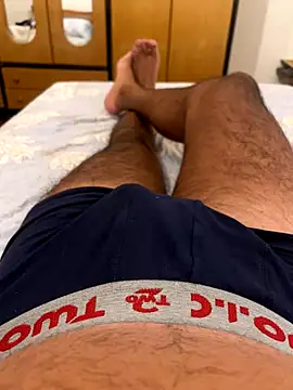 Snapshot of dick4youx chatting on October 2025 11:35:02 PM dick4youx online show from October 2025 11:35:02 PM