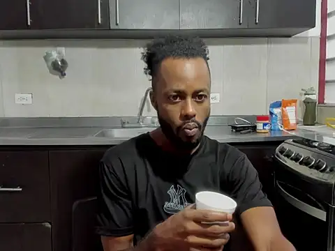 BenhtenBlack25 online show from February 2026 12:15:01 PM