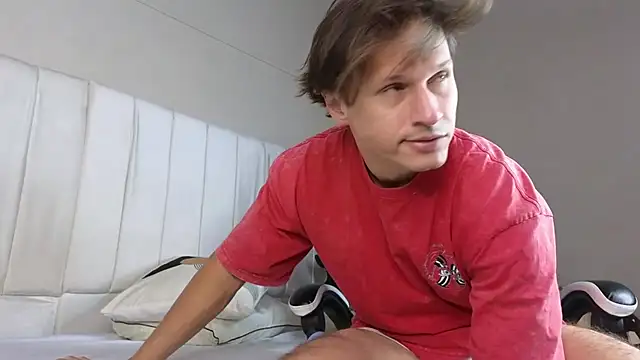 Justin valverde online show from May 2026 07:44:02 PM