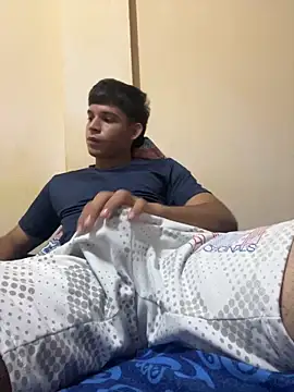 Snapshot of Michael_black01 chatting on March 2026 04:50:01 AM Michael black01 online show from March 2026 04:50:01 AM