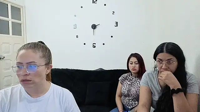 lesb milf online show from May 2026 08:47:02 PM