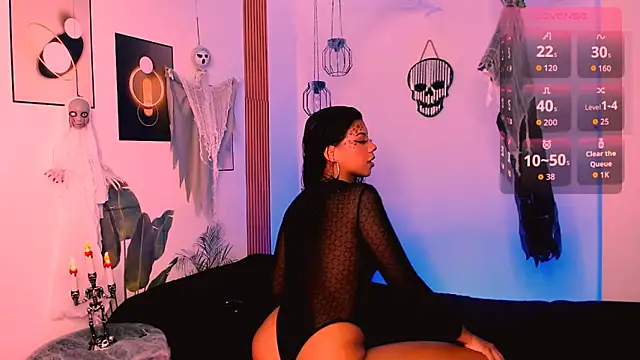 ivonyrose  online show from October 2025 08:09:02 PM