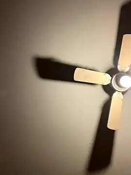 Snapshot of CarmeloA chatting on October 2025 08:20:01 PM CarmeloA online show from October 2025 08:20:01 PM