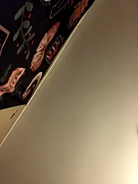 Snapshot of CarmeloA chatting on November 2025 10:31:02 PM CarmeloA online show from November 2025 10:31:02 PM