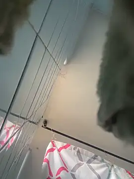 Snapshot of Zoe_fire chatting on November 2025 11:54:01 AM Zoe fire online show from November 2025 11:54:01 AM