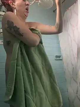 Snapshot of Zoe_fire chatting on November 2025 12:02:02 PM Zoe fire online show from November 2025 12:02:02 PM