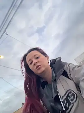 Zoe fire online show from January 2026 11:03:01 AM