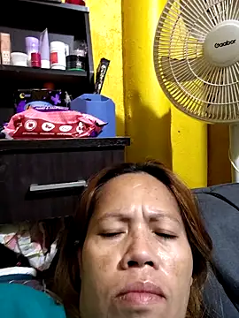 Snapshot of CockBiter83 chatting on December 2025 08:27:01 PM CockBiter83 online show from December 2025 08:27:01 PM