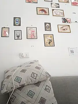 Listen-ly online show from January 2026 02:05:02 AM