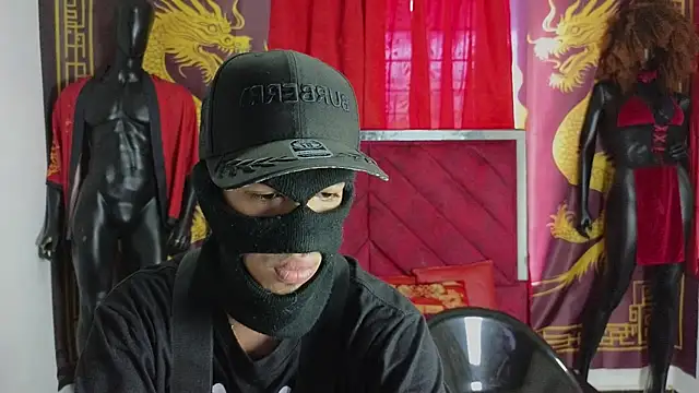 Snapshot of hidden_straights chatting on October 2025 03:23:02 PM hidden straights online show from October 2025 03:23:02 PM