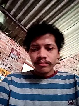 Snapshot of MilfLover2k chatting on October 2025 06:35:02 AM MilfLover2k online show from October 2025 06:35:02 AM