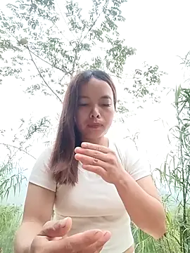 Nguyet2k4 online show from April 2026 10:56:02 PM