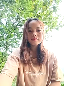 Nguyet2k4 online show from April 2026 11:14:02 PM